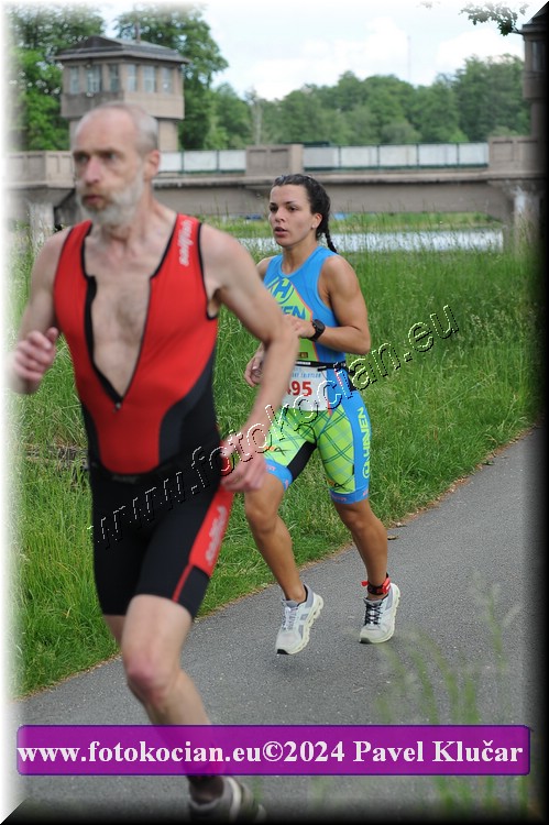 Náhled obrázku: 2024-4555-Podebradsky-triatlon-.JPG