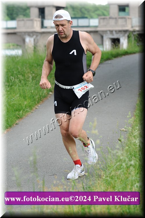 Náhled obrázku: 2024-4557-Podebradsky-triatlon-.JPG