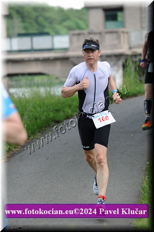 Náhled obrázku: 2024-4562-Podebradsky-triatlon-.JPG