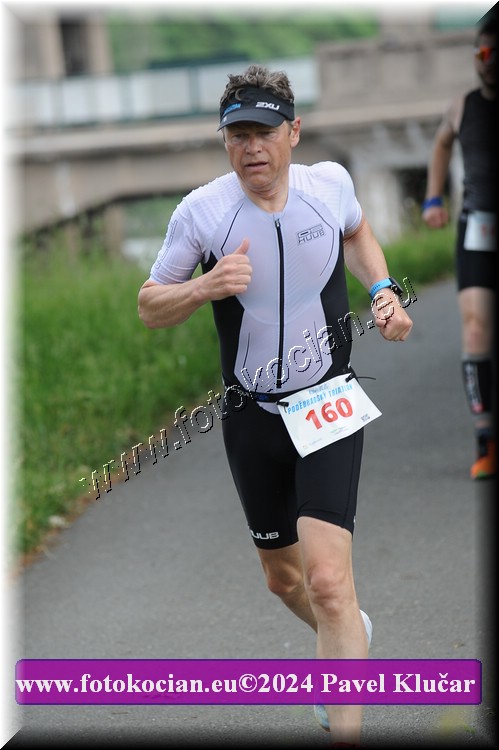 Náhled obrázku: 2024-4563-Podebradsky-triatlon-.JPG