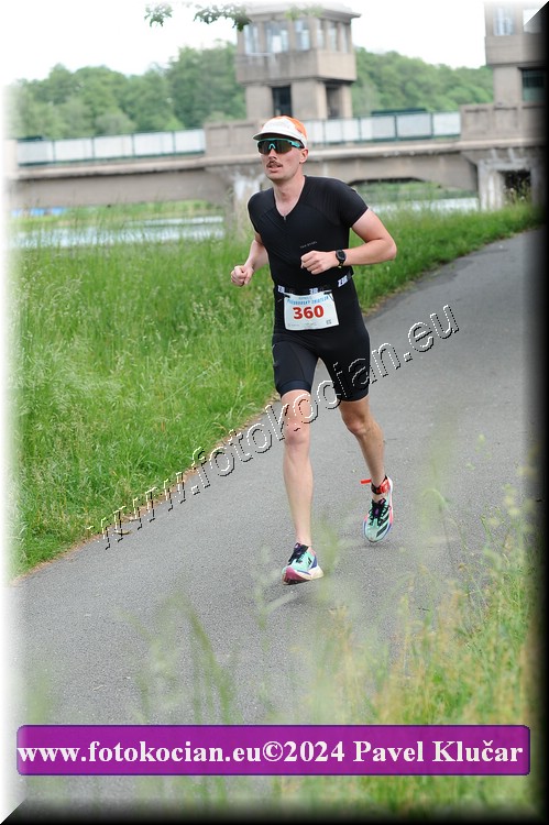 Náhled obrázku: 2024-4570-Podebradsky-triatlon-.JPG