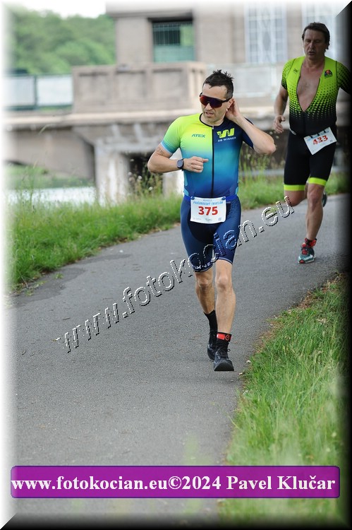Náhled obrázku: 2024-4574-Podebradsky-triatlon-.JPG