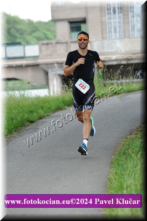 Náhled obrázku: 2024-4585-Podebradsky-triatlon-.JPG