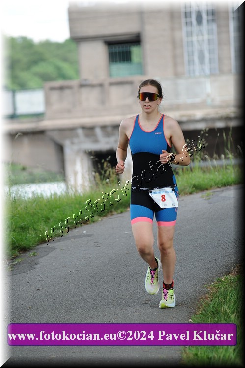 Náhled obrázku: 2024-4590-Podebradsky-triatlon-.JPG