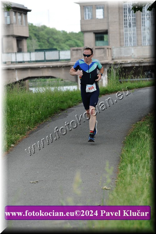 Náhled obrázku: 2024-4594-Podebradsky-triatlon-.JPG
