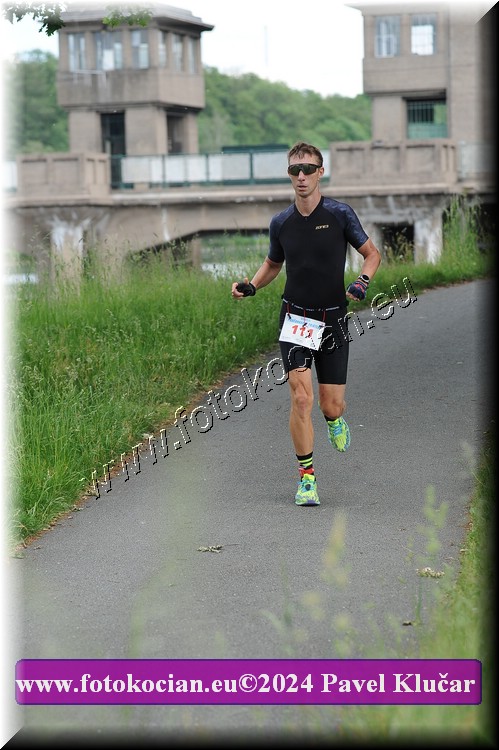 Náhled obrázku: 2024-4599-Podebradsky-triatlon-.JPG