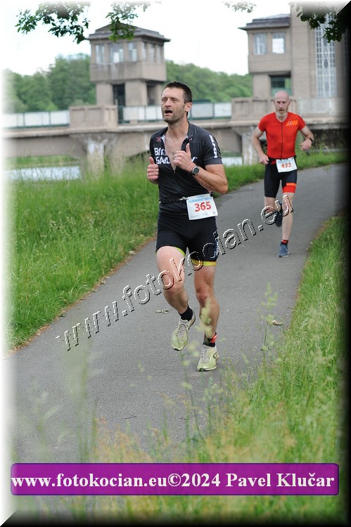 Náhled obrázku: 2024-4617-Podebradsky-triatlon-.JPG