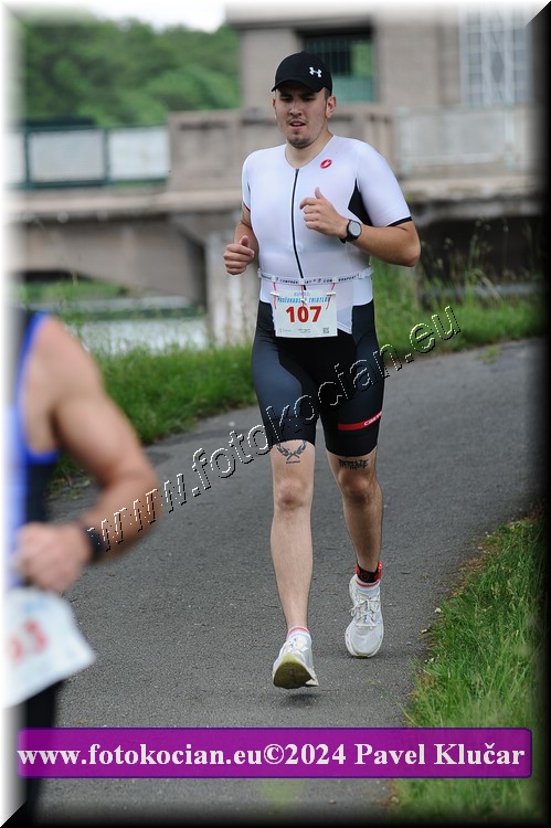 Náhled obrázku: 2024-4635-Podebradsky-triatlon-.JPG