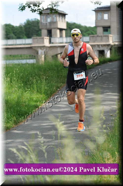 Náhled obrázku: 2024-4664-Podebradsky-triatlon-.JPG