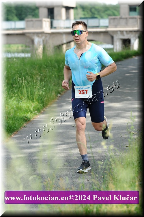 Náhled obrázku: 2024-4685-Podebradsky-triatlon-.JPG