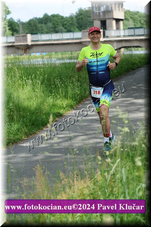 Náhled obrázku: 2024-4688-Podebradsky-triatlon-.JPG