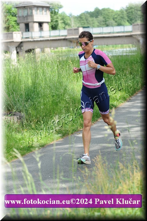 Náhled obrázku: 2024-4691-Podebradsky-triatlon-.JPG