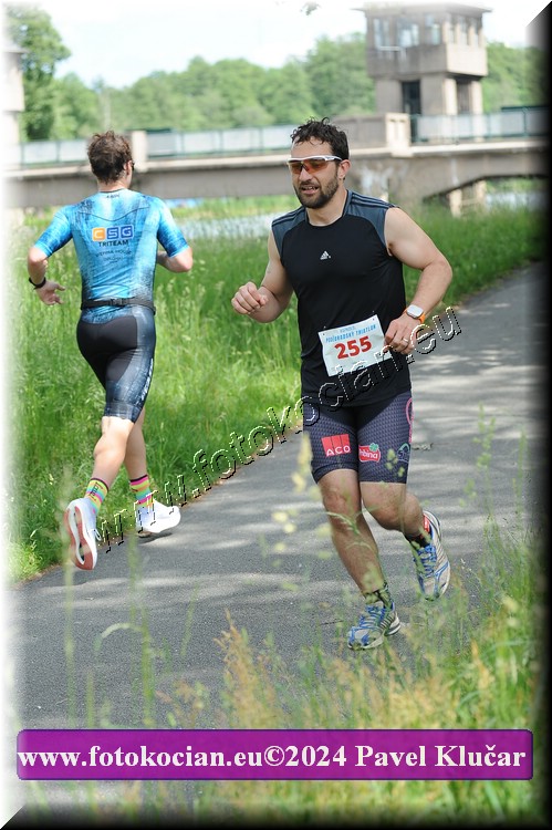 Náhled obrázku: 2024-4694-Podebradsky-triatlon-.JPG