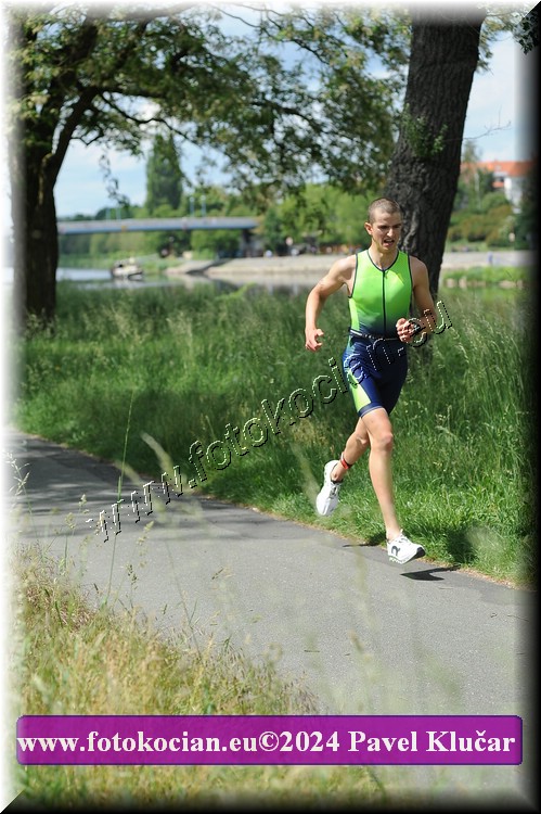Náhled obrázku: 2024-4695-Podebradsky-triatlon-.JPG