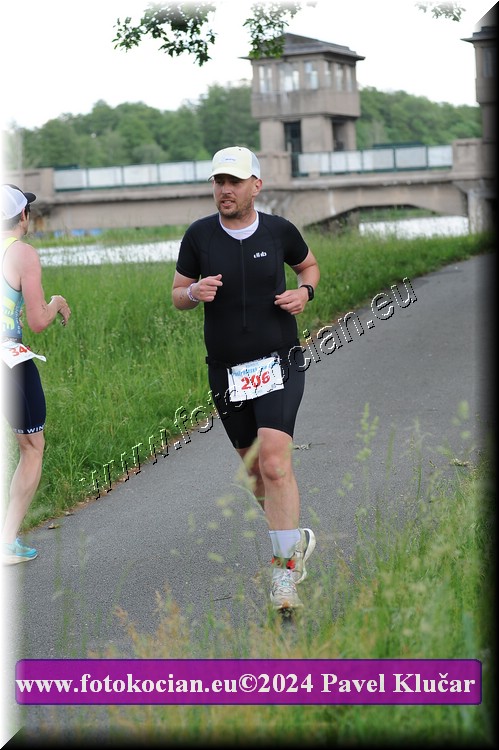 Náhled obrázku: 2024-4745-Podebradsky-triatlon-.JPG