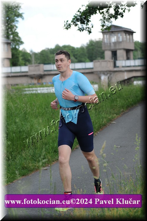 Náhled obrázku: 2024-4749-Podebradsky-triatlon-.JPG