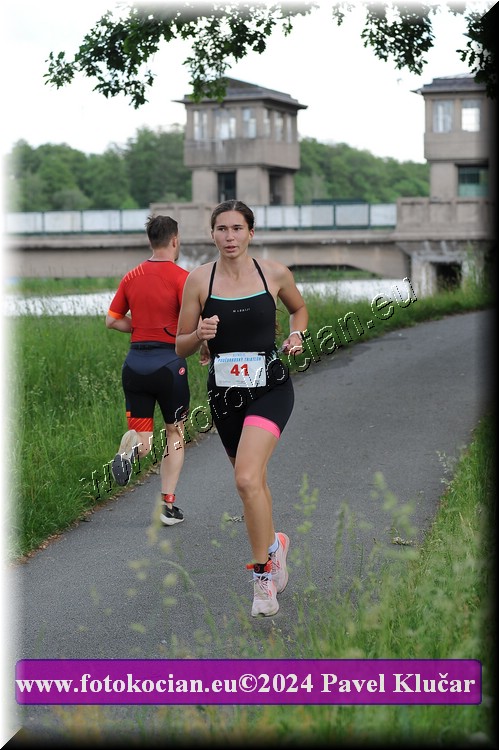 Náhled obrázku: 2024-4751-Podebradsky-triatlon-.JPG