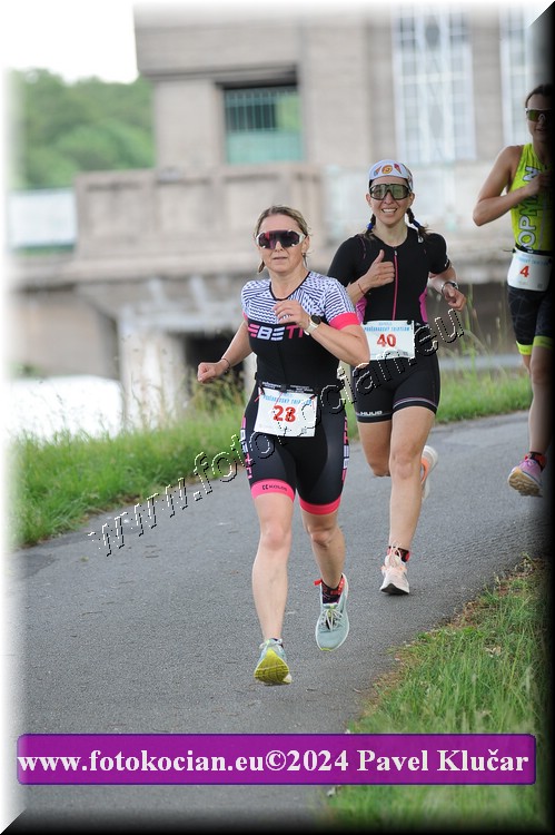 Náhled obrázku: 2024-4767-Podebradsky-triatlon-.JPG