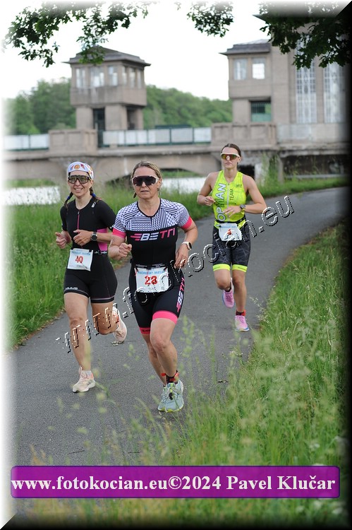 Náhled obrázku: 2024-4769-Podebradsky-triatlon-.JPG