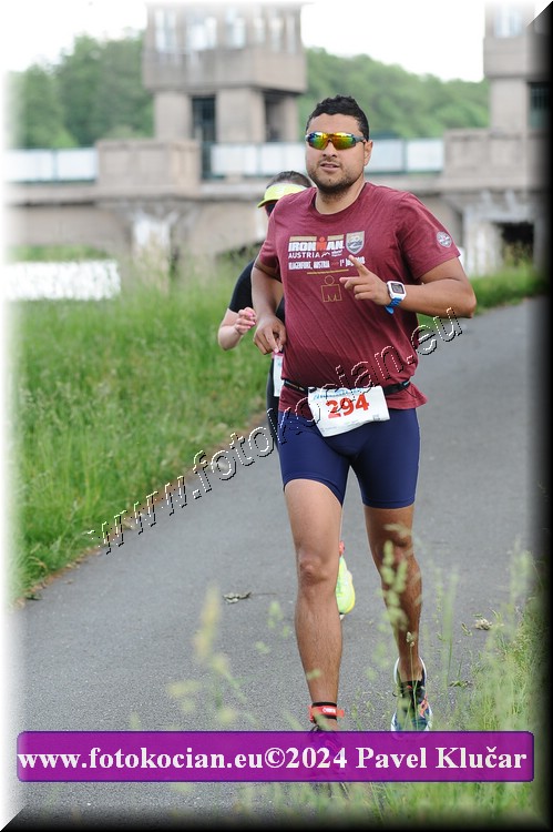Náhled obrázku: 2024-4773-Podebradsky-triatlon-.JPG