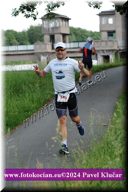 Náhled obrázku: 2024-4788-Podebradsky-triatlon-.JPG