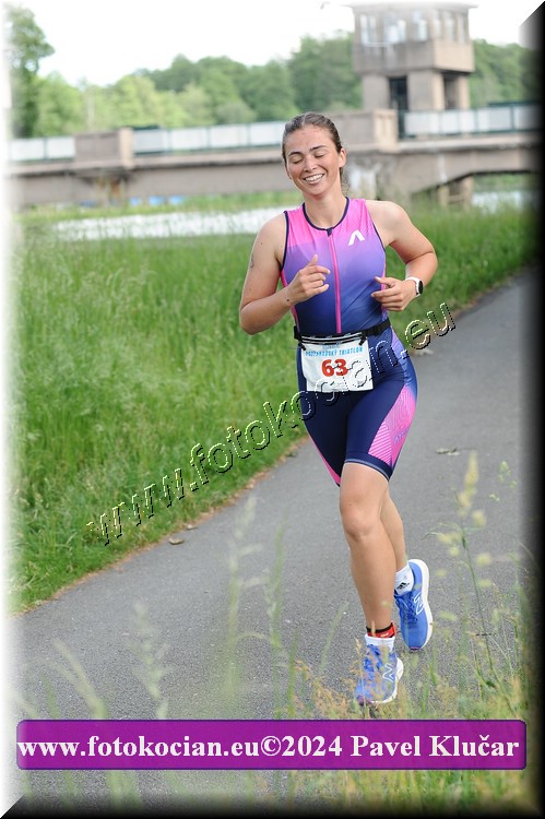 Náhled obrázku: 2024-4817-Podebradsky-triatlon-.JPG