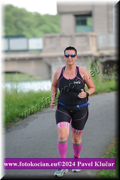 Náhled obrázku: 2024-4819-Podebradsky-triatlon-.JPG