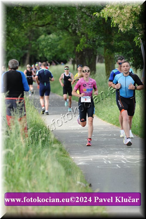 Náhled obrázku: 2024-4871-Podebradsky-triatlon-.JPG