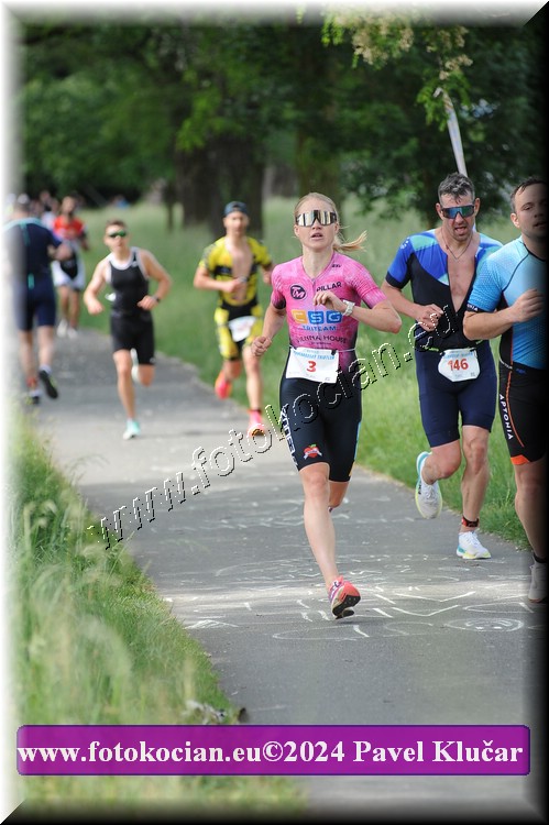 Náhled obrázku: 2024-4872-Podebradsky-triatlon-.JPG