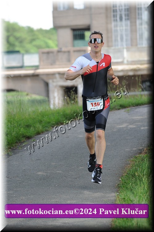 Náhled obrázku: 2024-4882-Podebradsky-triatlon-.JPG