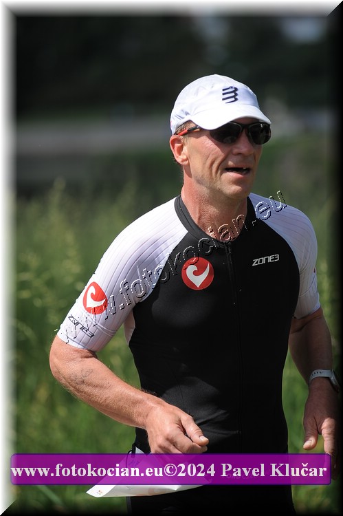 Náhled obrázku: 2024-4894-Podebradsky-triatlon-.JPG