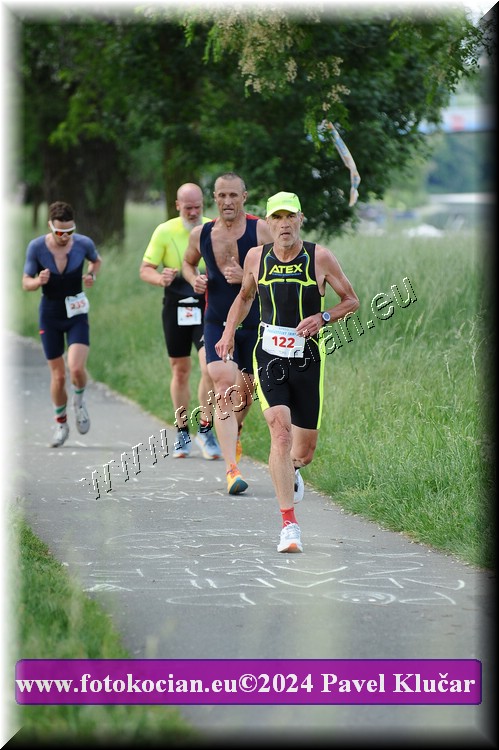Náhled obrázku: 2024-4964-Podebradsky-triatlon-.JPG