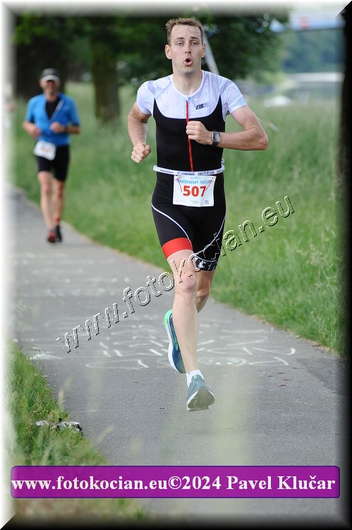 Náhled obrázku: 2024-4973-Podebradsky-triatlon-.JPG