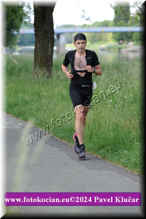 Náhled obrázku: 2024-4978-Podebradsky-triatlon-.JPG