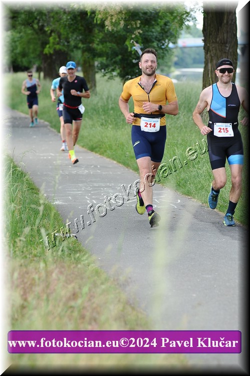 Náhled obrázku: 2024-4981-Podebradsky-triatlon-.JPG
