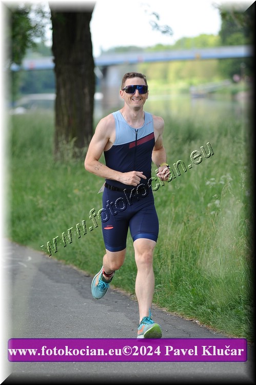Náhled obrázku: 2024-4985-Podebradsky-triatlon-.JPG