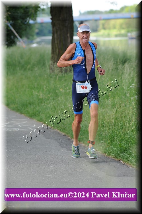 Náhled obrázku: 2024-4989-Podebradsky-triatlon-.JPG