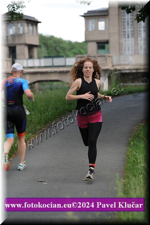 Náhled obrázku: 2024-5006-Podebradsky-triatlon-.JPG