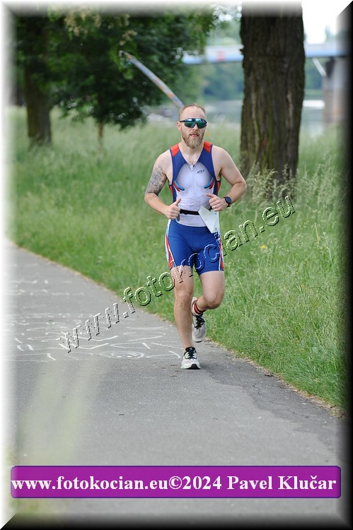 Náhled obrázku: 2024-5009-Podebradsky-triatlon-.JPG