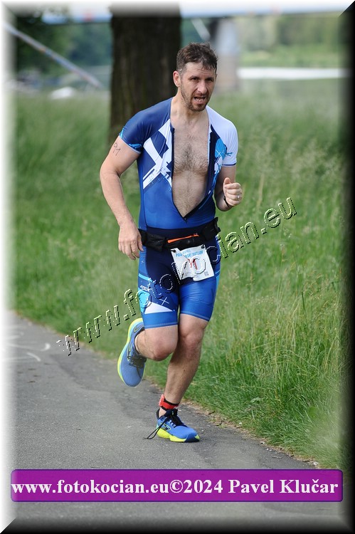 Náhled obrázku: 2024-5014-Podebradsky-triatlon-.JPG
