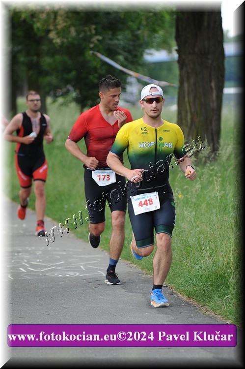 Náhled obrázku: 2024-5019-Podebradsky-triatlon-.JPG