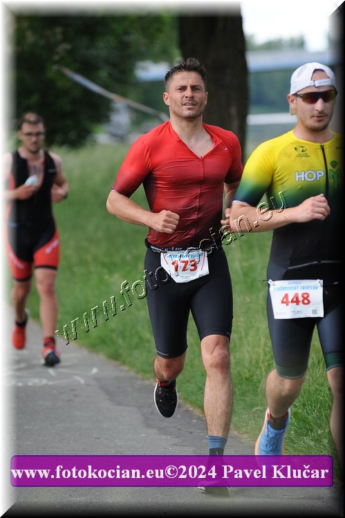 Náhled obrázku: 2024-5020-Podebradsky-triatlon-.JPG