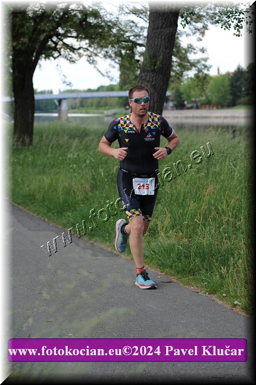 Náhled obrázku: 2024-5033-Podebradsky-triatlon-.JPG