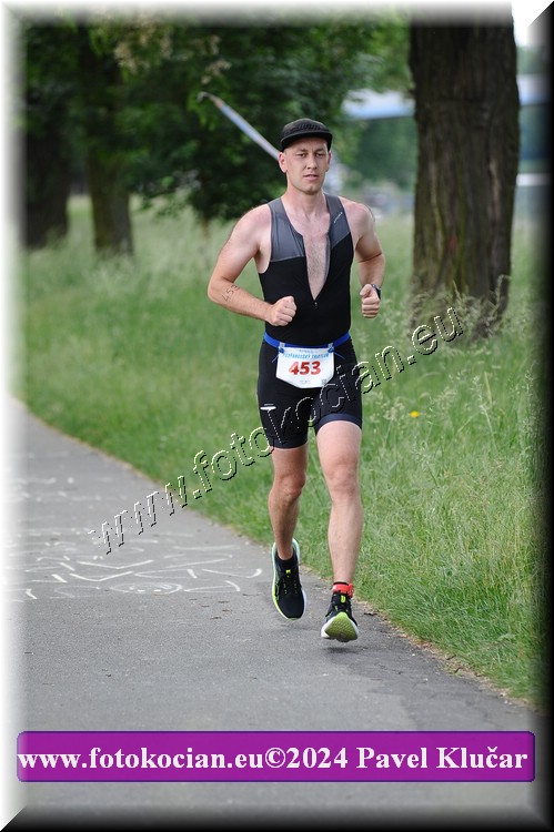 Náhled obrázku: 2024-5038-Podebradsky-triatlon-.JPG