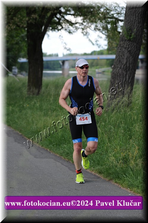 Náhled obrázku: 2024-5045-Podebradsky-triatlon-.JPG