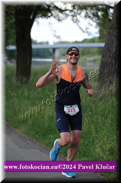 Náhled obrázku: 2024-5047-Podebradsky-triatlon-.JPG