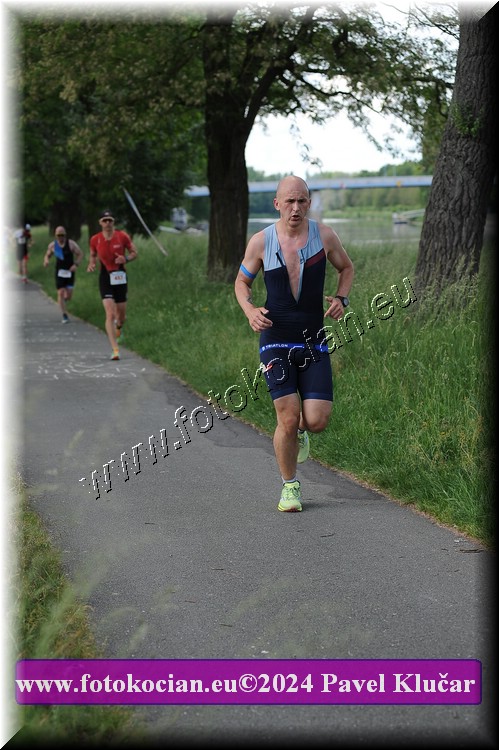 Náhled obrázku: 2024-5054-Podebradsky-triatlon-.JPG