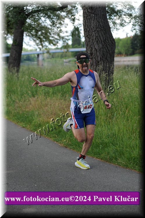Náhled obrázku: 2024-5112-Podebradsky-triatlon-.JPG