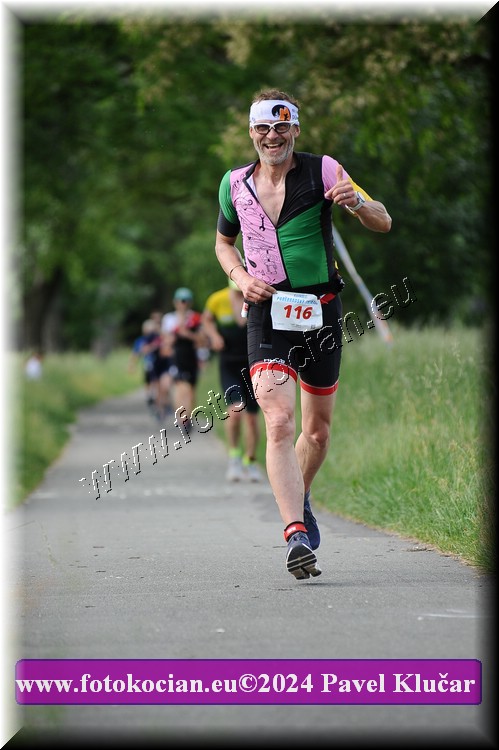 Náhled obrázku: 2024-5117-Podebradsky-triatlon-.JPG