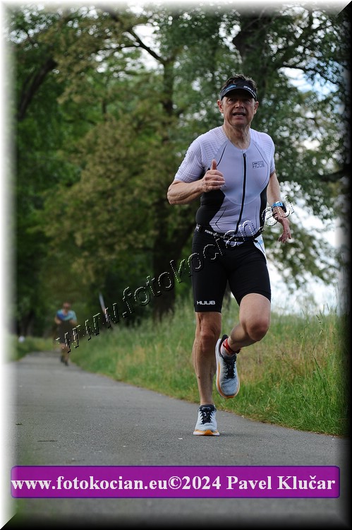 Náhled obrázku: 2024-5139-Podebradsky-triatlon-.JPG